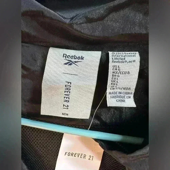 NEW | Reebok x F21 Graphic Anorak Quarter Zip Jacket | Black | Men’s Size L - Picture 4 of 10